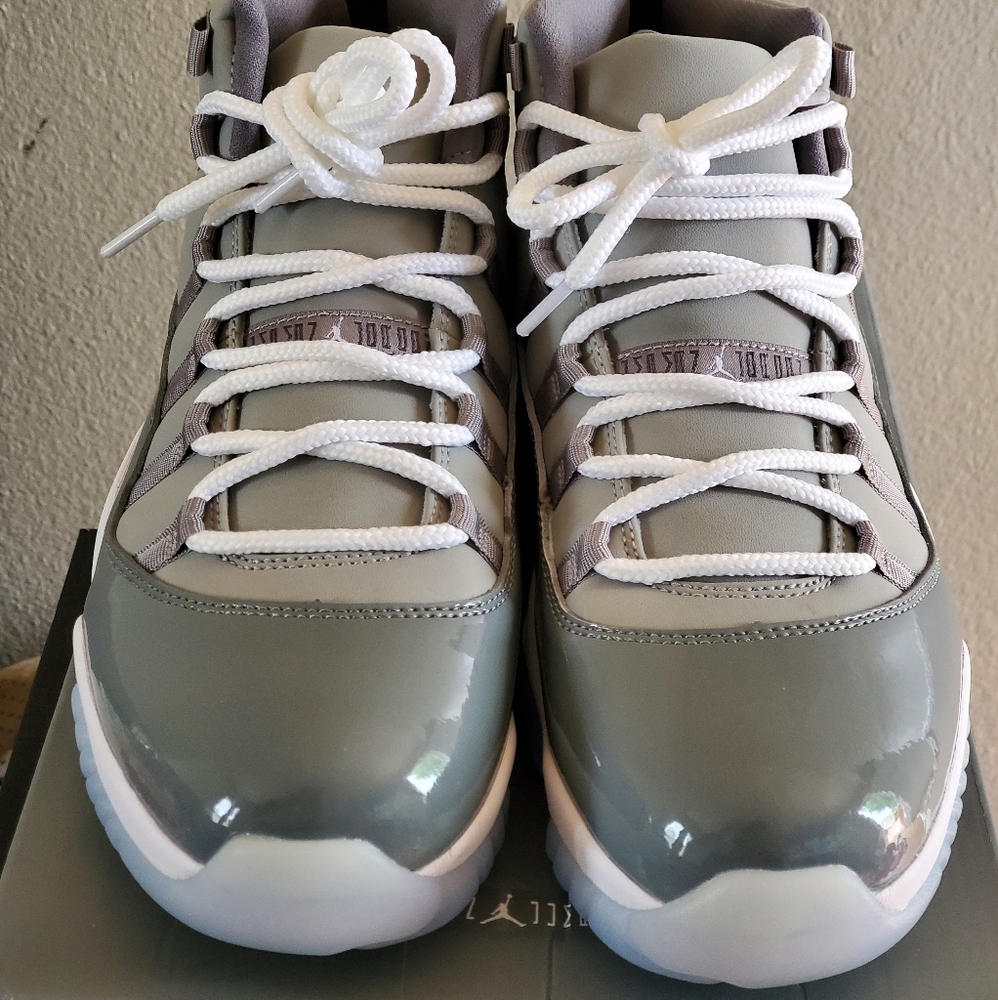 Air Jordan Retro 11 Cool grey (2010 release)